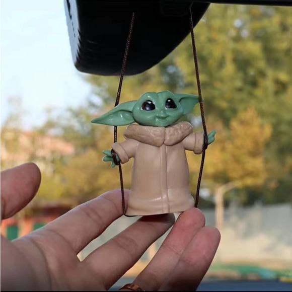 Novelty Car Pendant - Picture 2 of 5